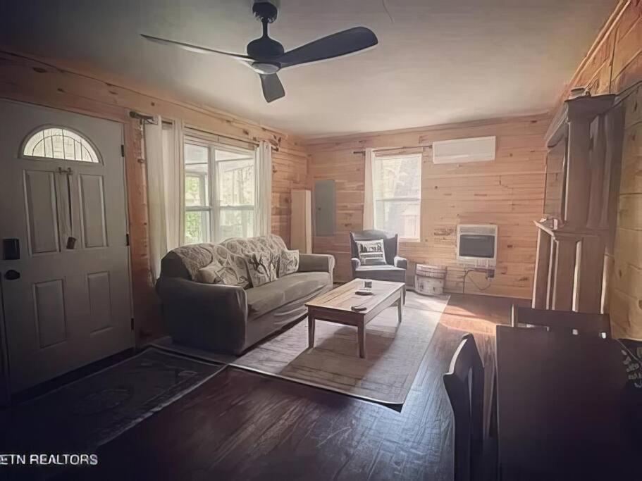 Cameron'S Cottage At The Lake Tallassee المظهر الخارجي الصورة